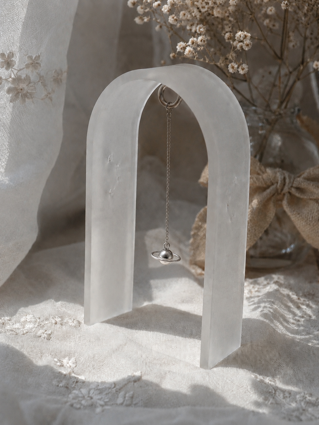 Maison Jassenella Frosted Acrylic Arch - THE DREAMER
